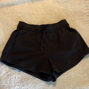 Lululemon inner glow high-rise shorts 3”